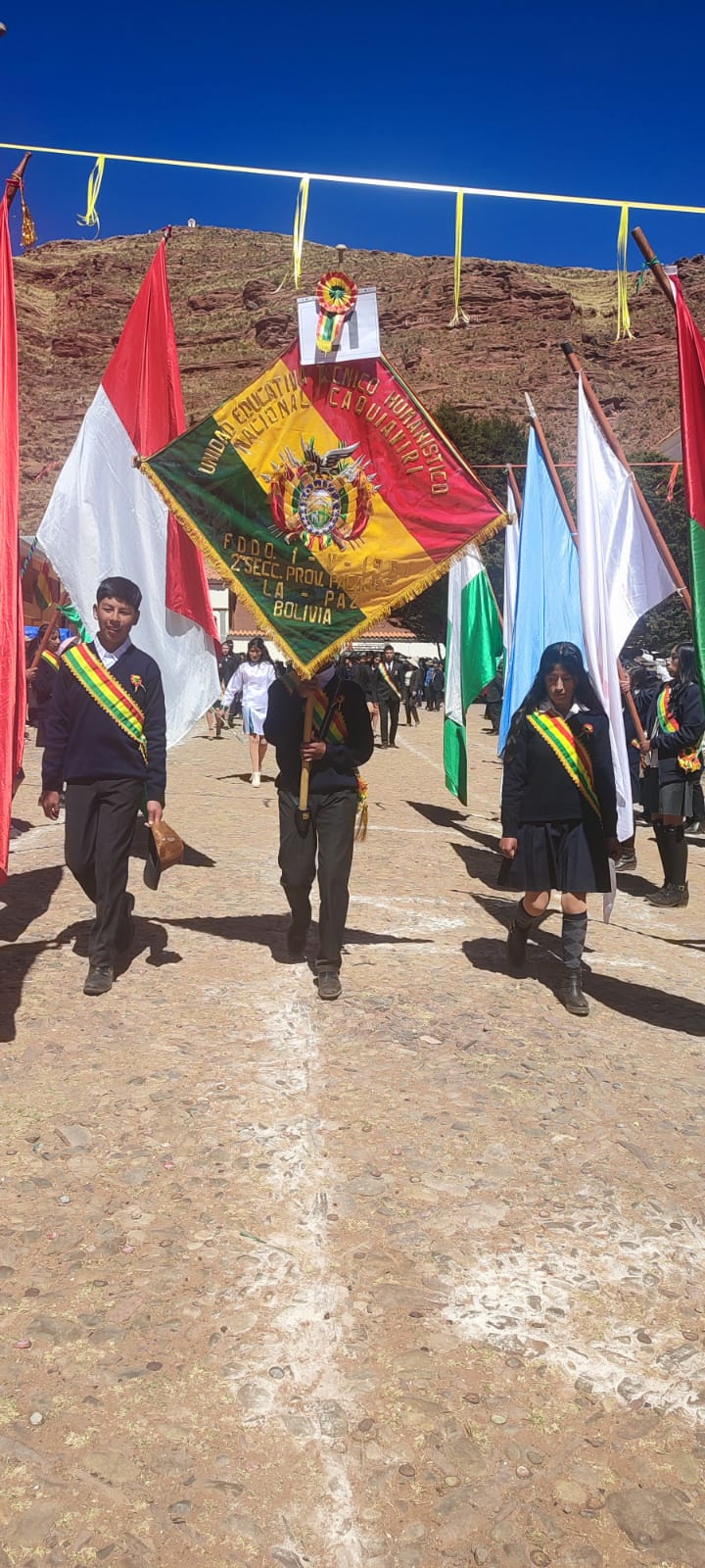 Caquiaviri inicio homenaje al CCI Aniversario de la amada Bolivia