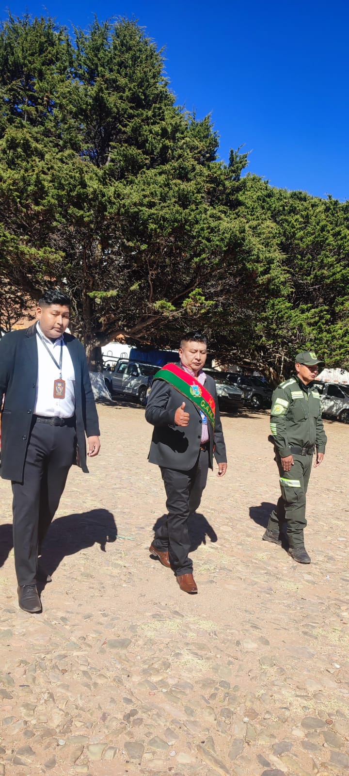 Caquiaviri inicio homenaje al CCI Aniversario de la amada Bolivia